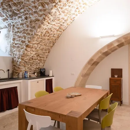 Deluxe Dammuso In Centro Storico